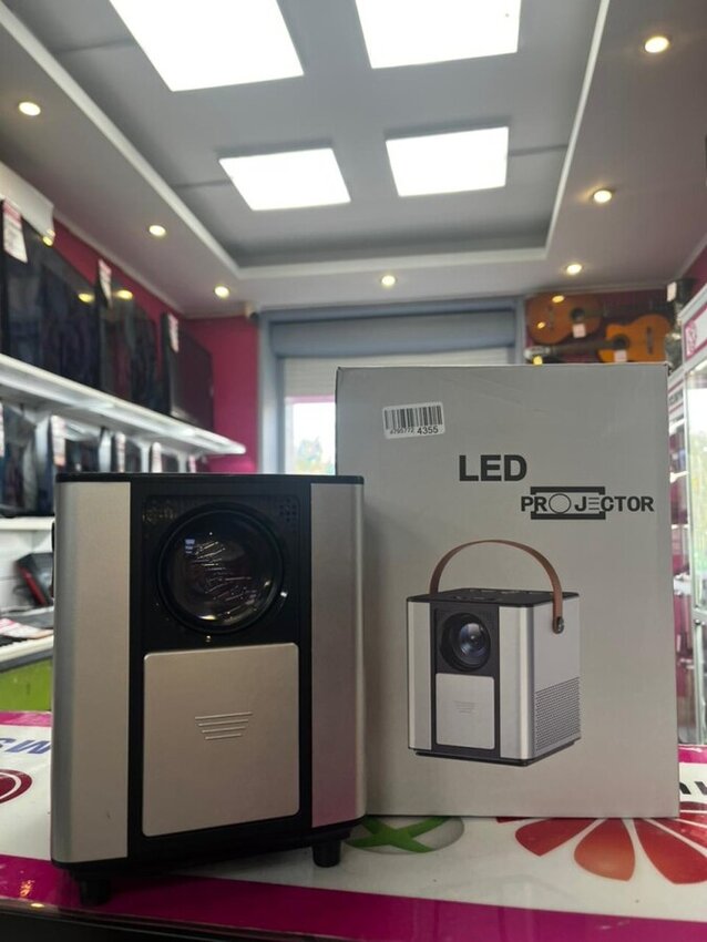 Проектор Home Theatre LED TV