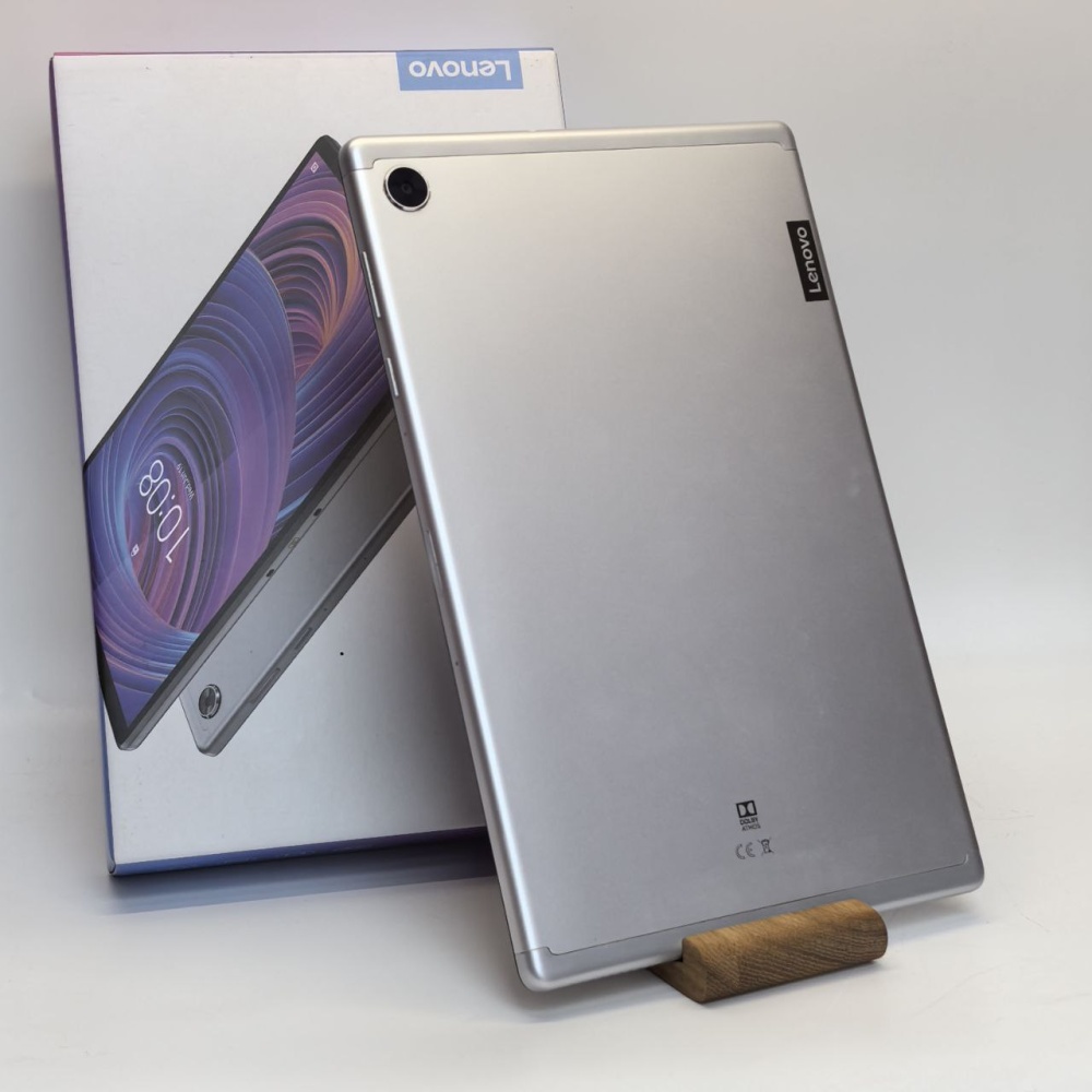 Планшет Lenovo tab M10