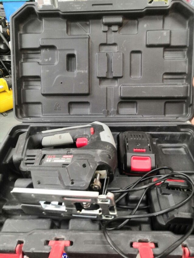 Лобзик P.I.T. PST20H-70A