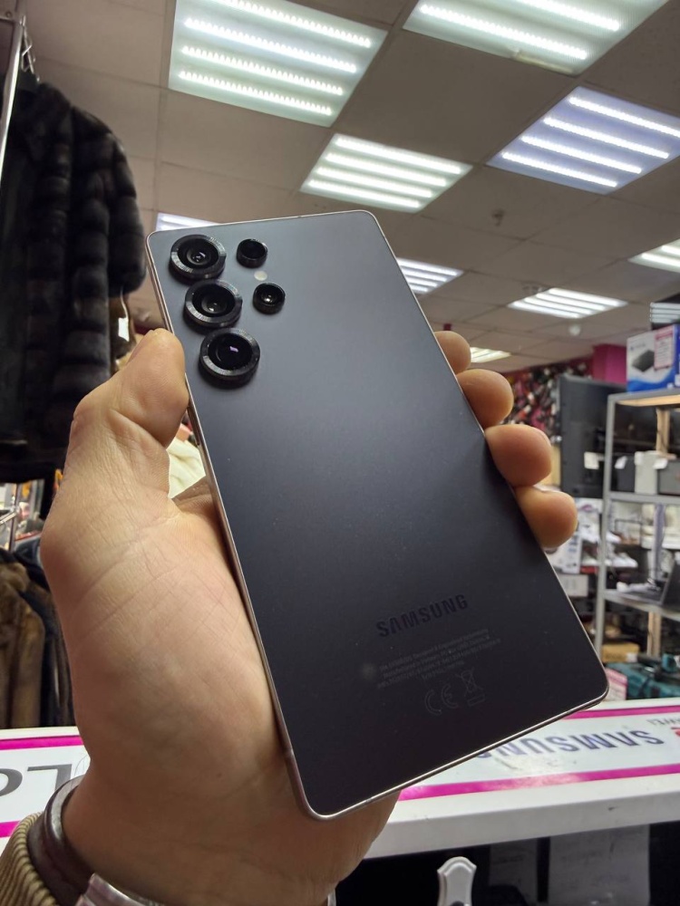 Смартфон Samsung S25 ultra 256Gb