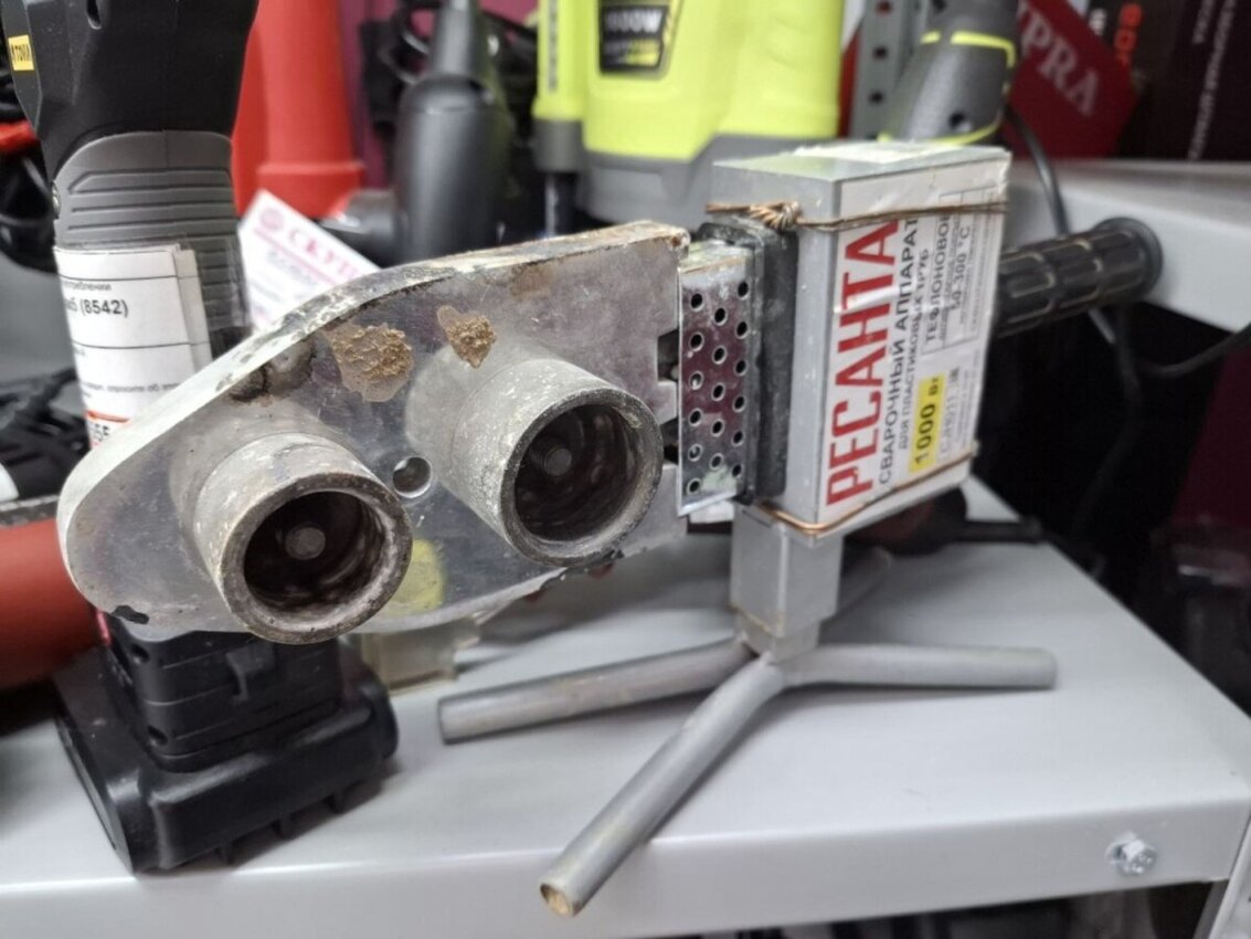 Паяльник пвх Ресанта cgh011