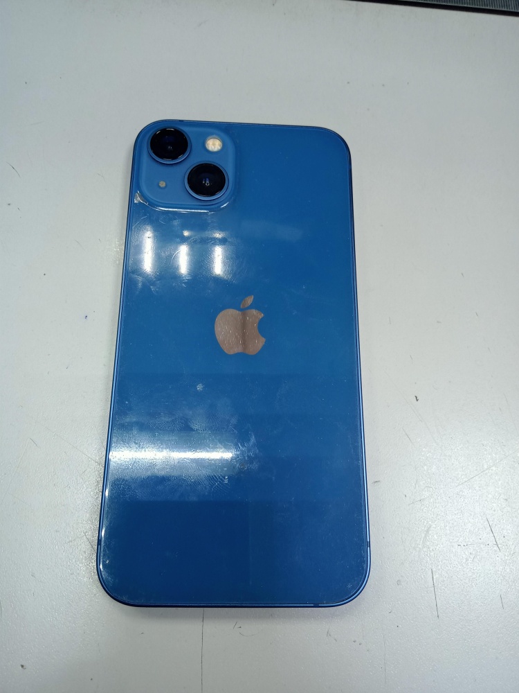 Смартфон iPhone 13 128 Gb