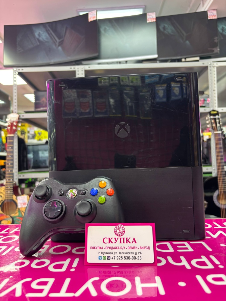 Игровая приставка XBOX 360