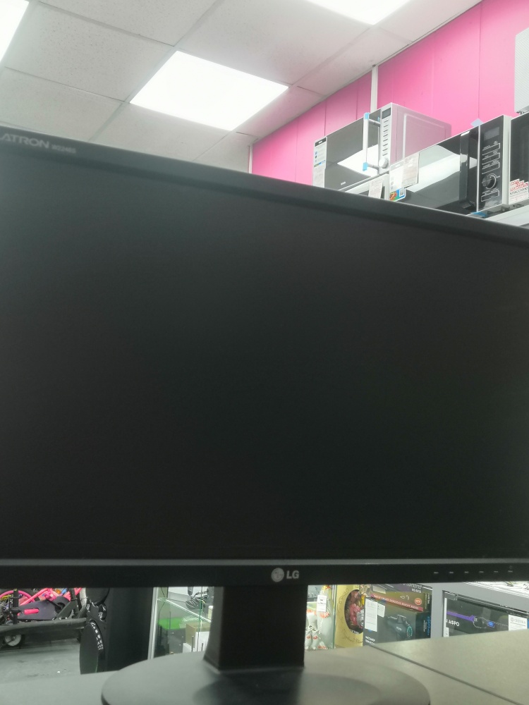 Монитор LG w2246s