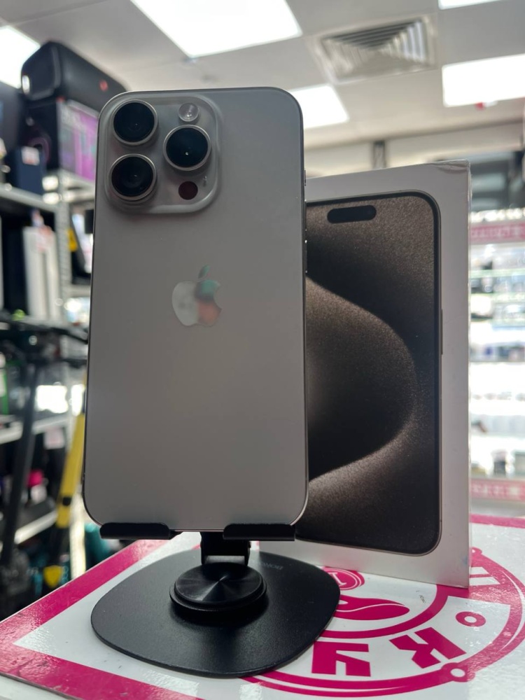 Смартфон iPhone 15 PRO 256 82%