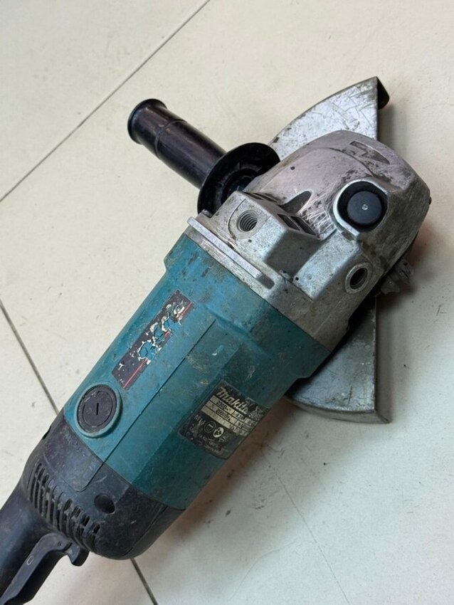 УШМ Makita 9069s