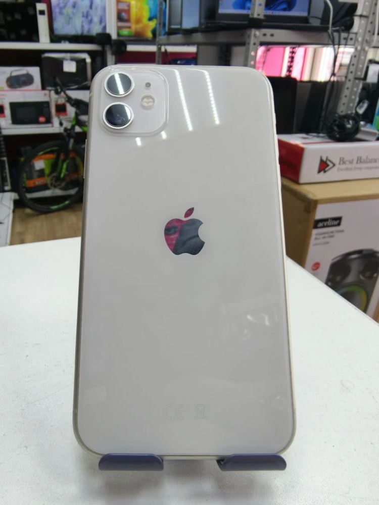 Смартфон iPhone 11 64Gb