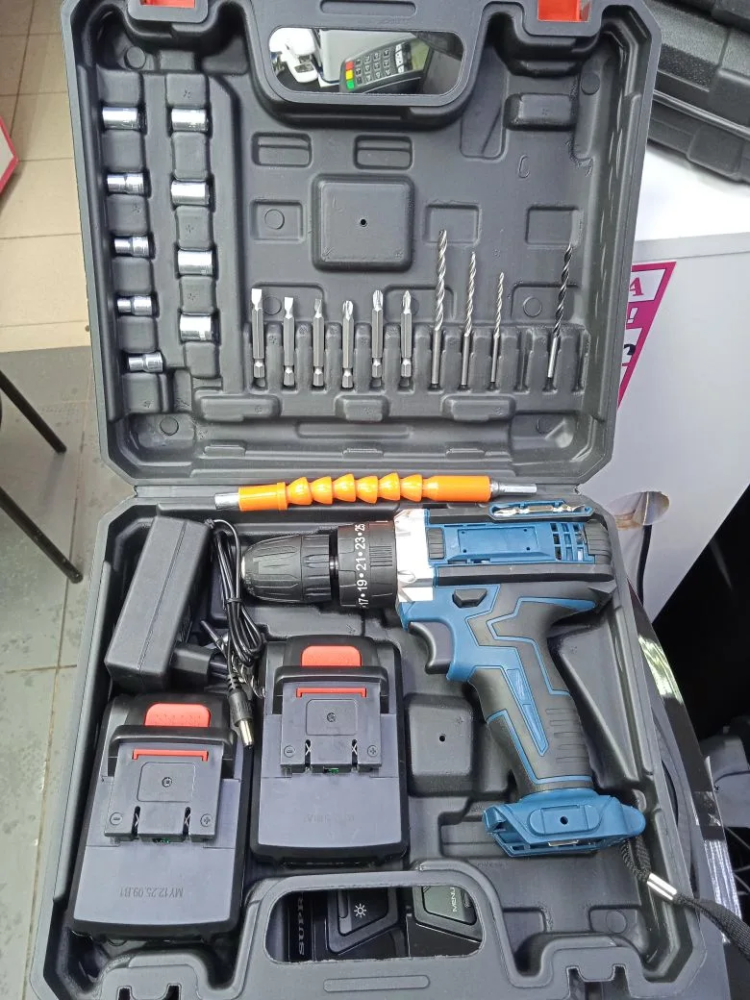 Шуруповерт аккумуляторный в кейсе 48В