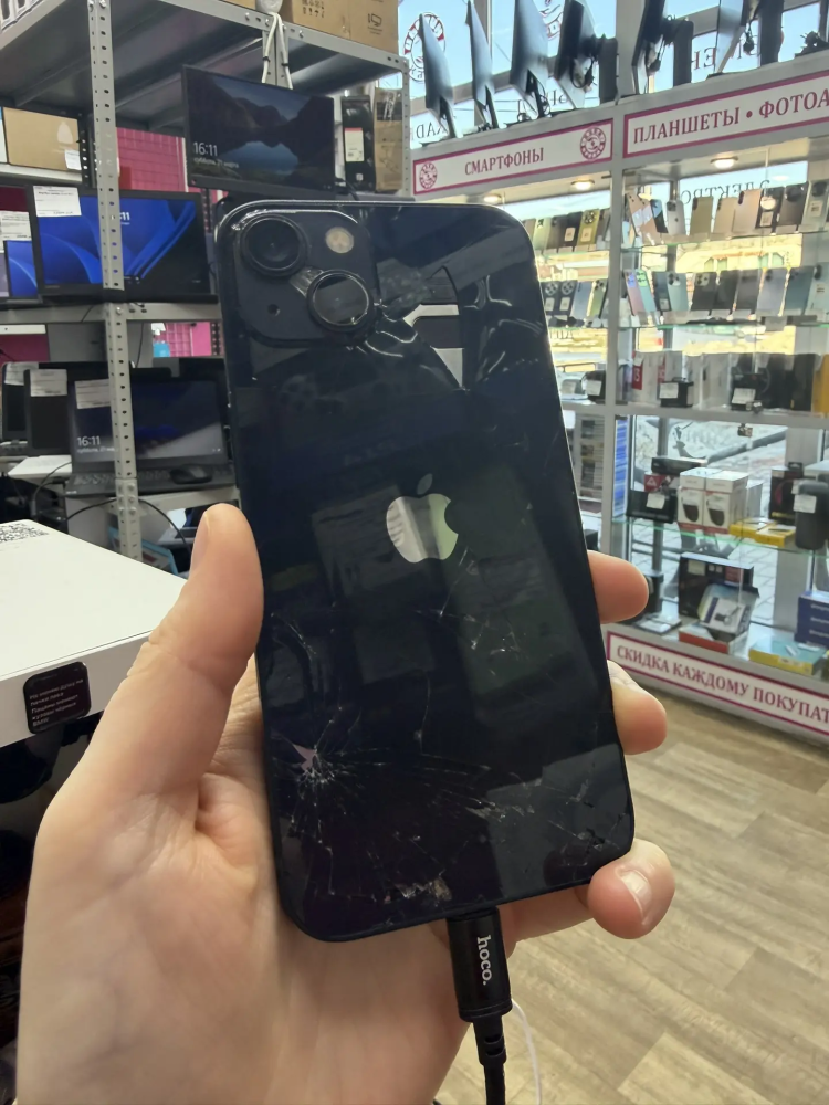 Телевизор Yasin 43