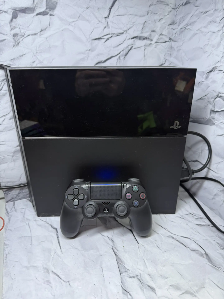 Игровая приставка Sony PlayStation 4 fat