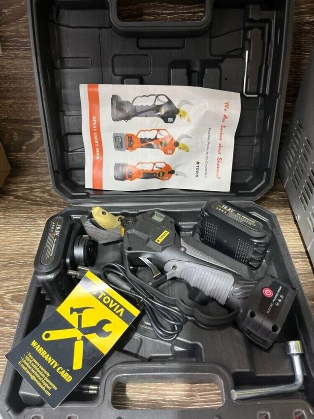 Сучкорез акб