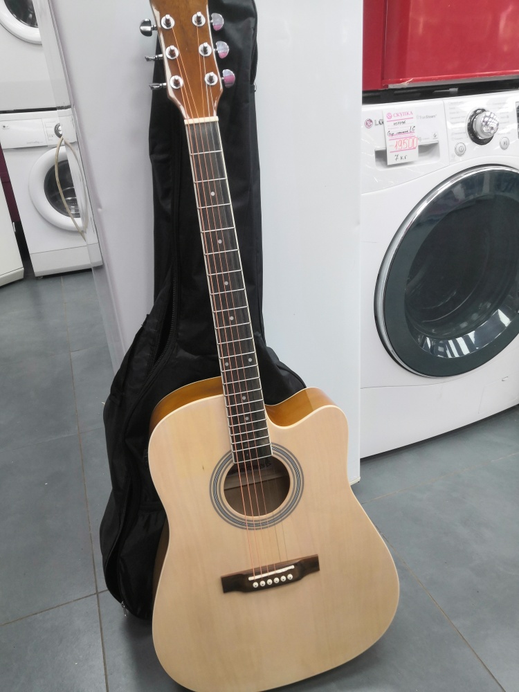 Электрогитара Fabio