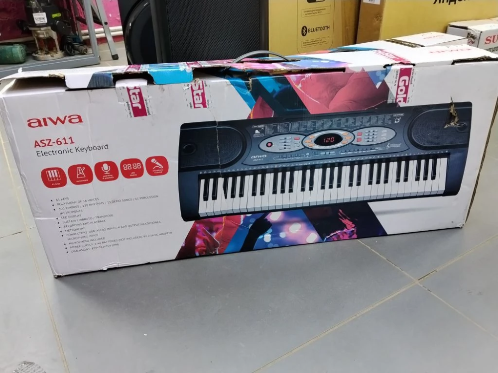 Синтезатор AIWA ASZ-611