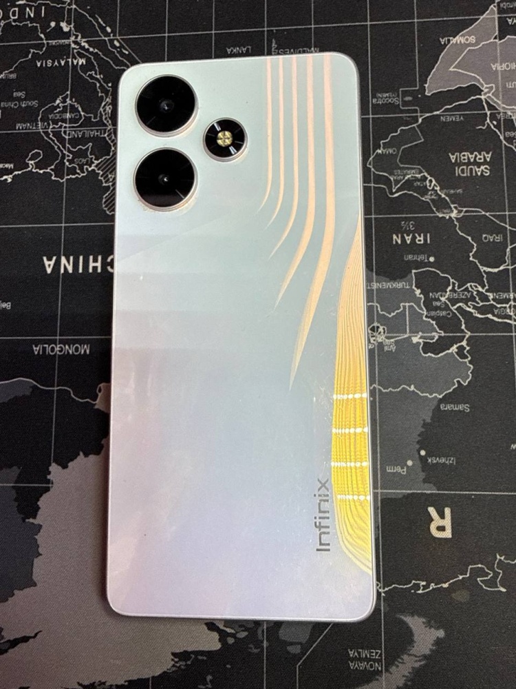 Мобильный телефон Infinix hot 30 8/128