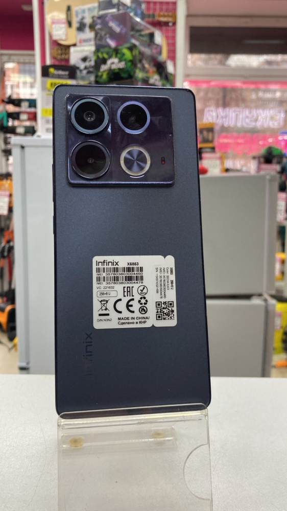 Мобильный телефон Infinix note 40 8/256