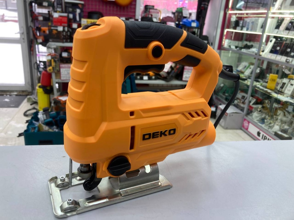 Лобзик DEKO DKJS900