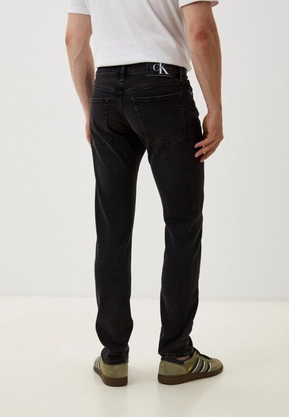 Джинсы Calvin Klein 33/32