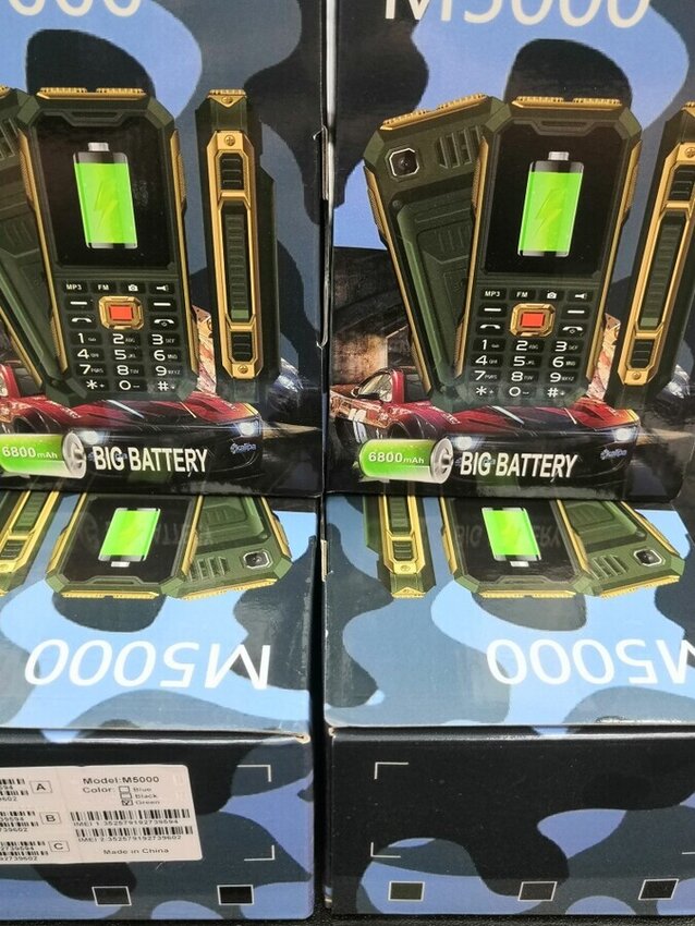 Мобильный телефон Land Rover м5000