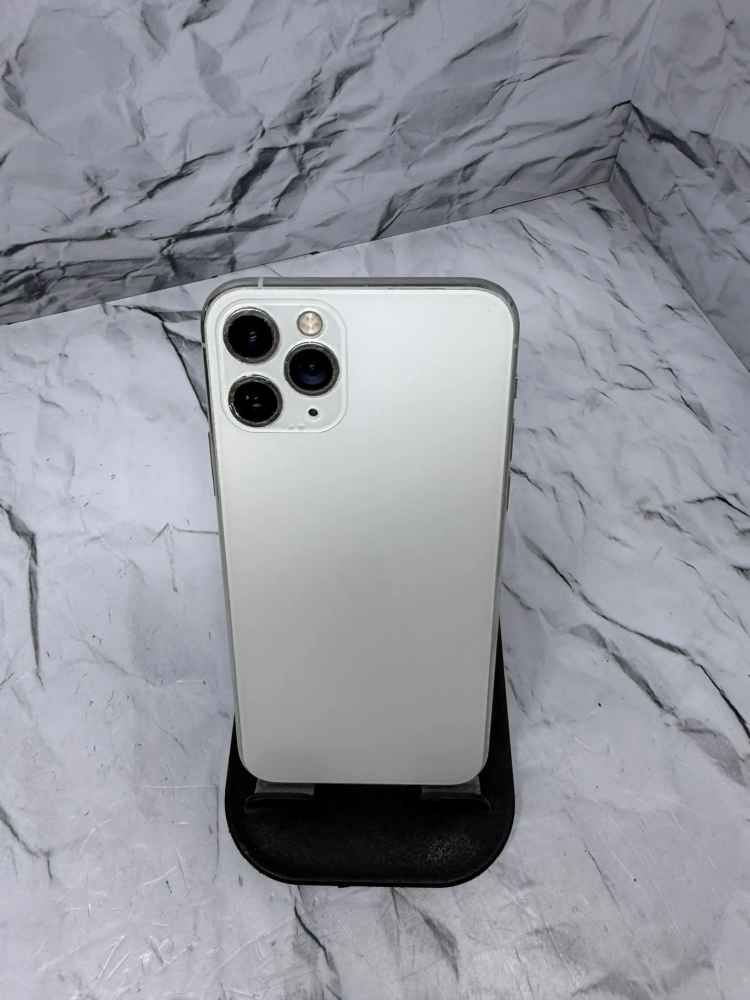 Смартфон iPhone 11 PRO 64 Gb