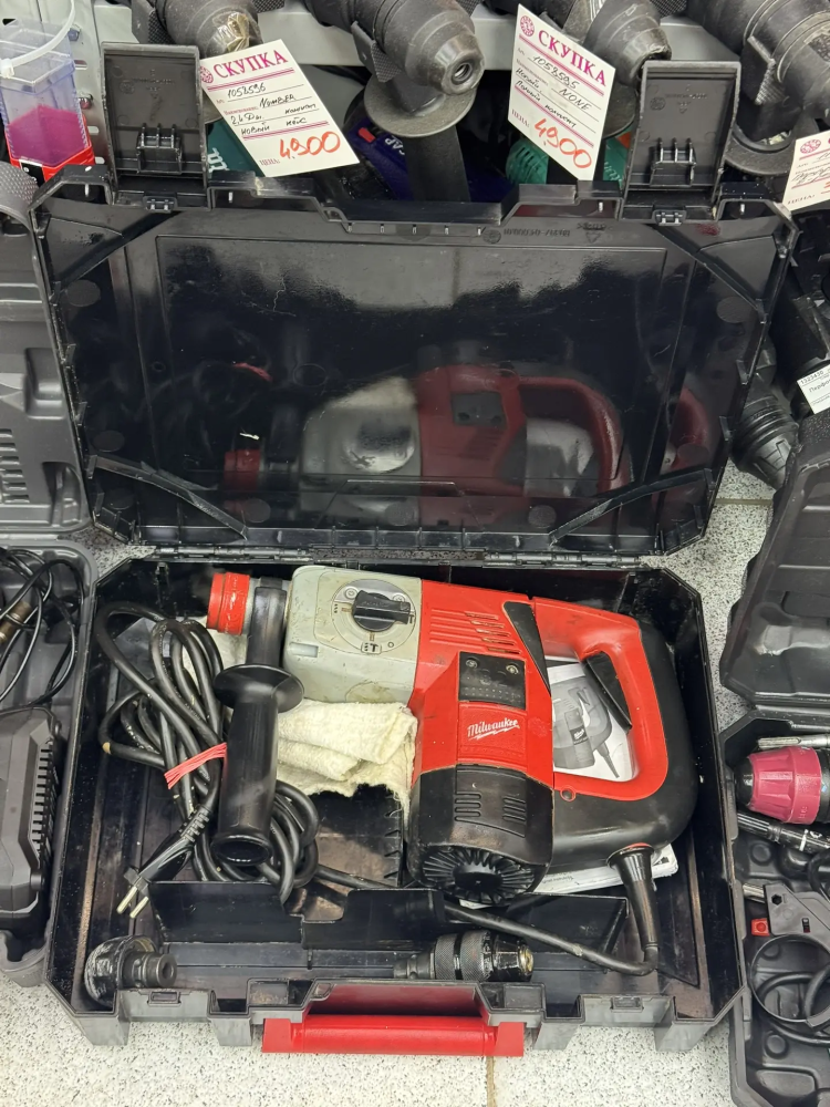 Перфоратор Milwauke 32