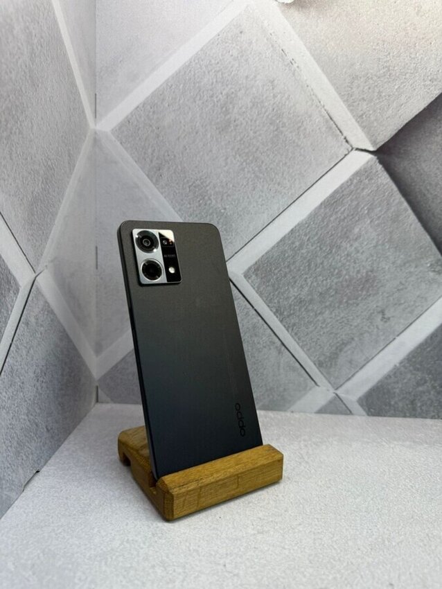Смартфон Oppo Reno 7 8/128