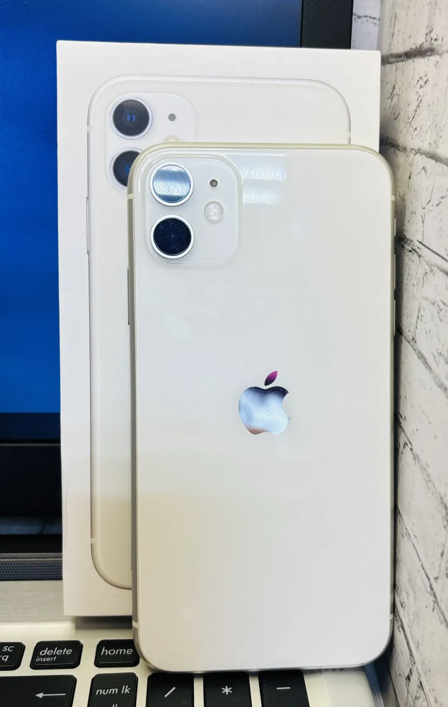 Смартфон iPhone 11 128 Gb