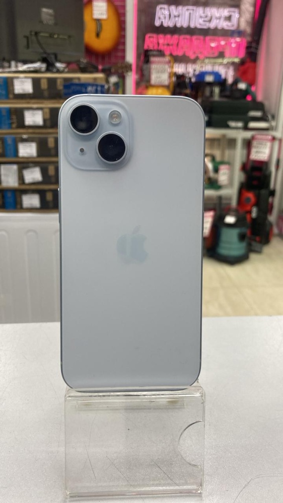 Смартфон iPhone 15 256Gb