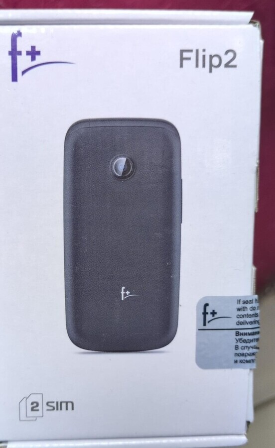 Мобильный телефон Fly  Flip 2