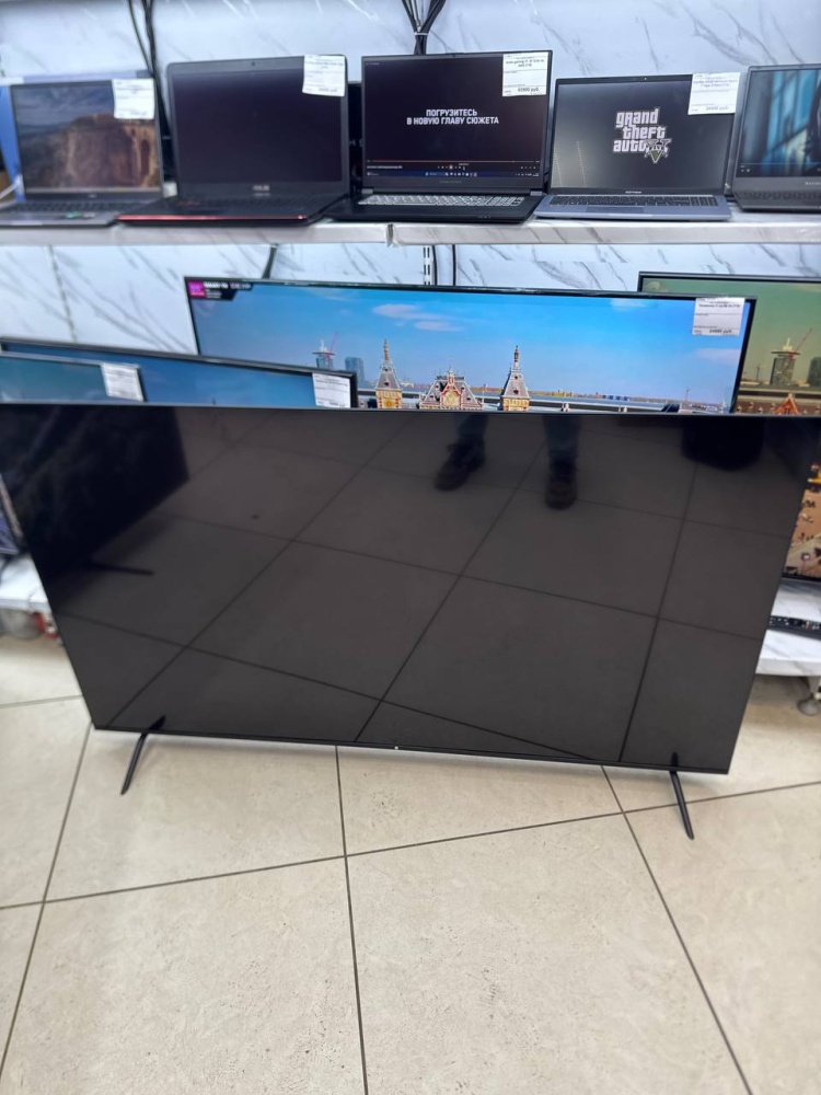 Телевизор Hi 65 Smart