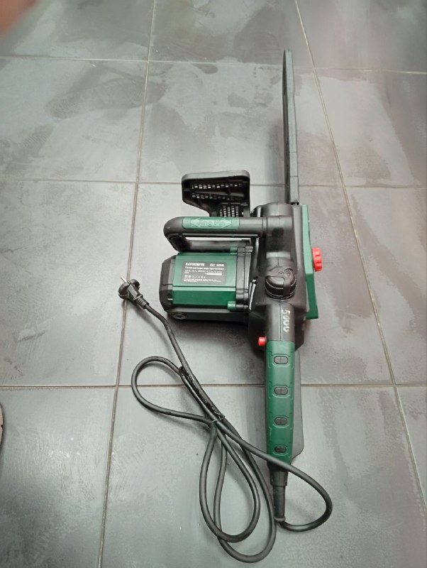 Цепная электропила