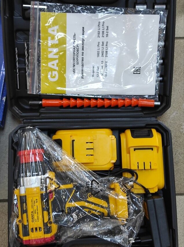 Шуруповерт Ganta 2402