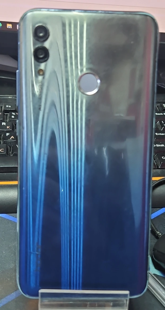 Смартфон Honor 10 Lite