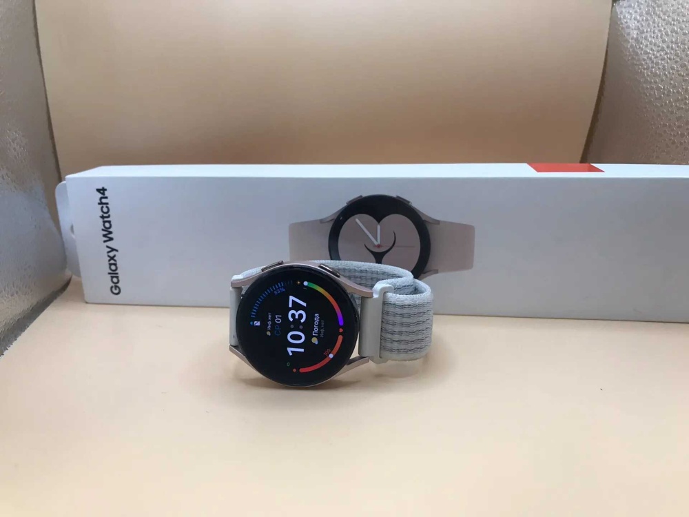 Часы Samsung Watch 4 40mm
