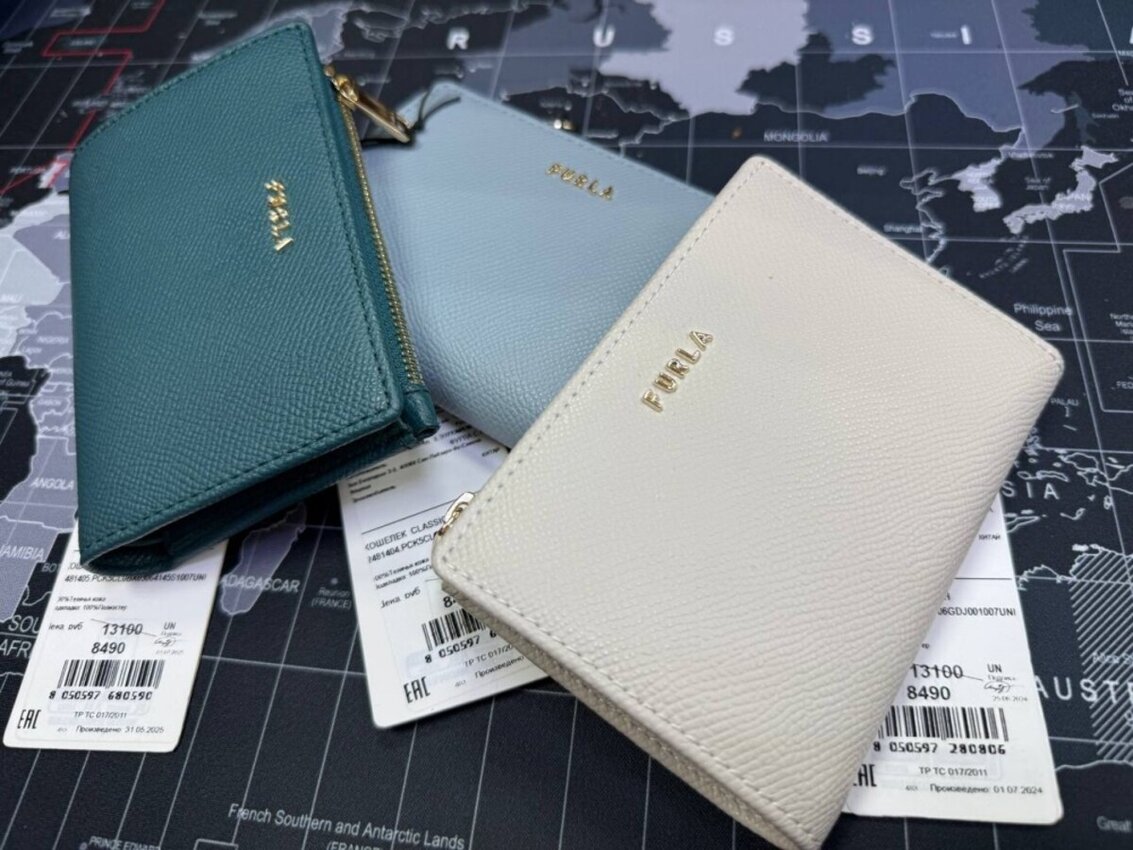 Кошелек Furla