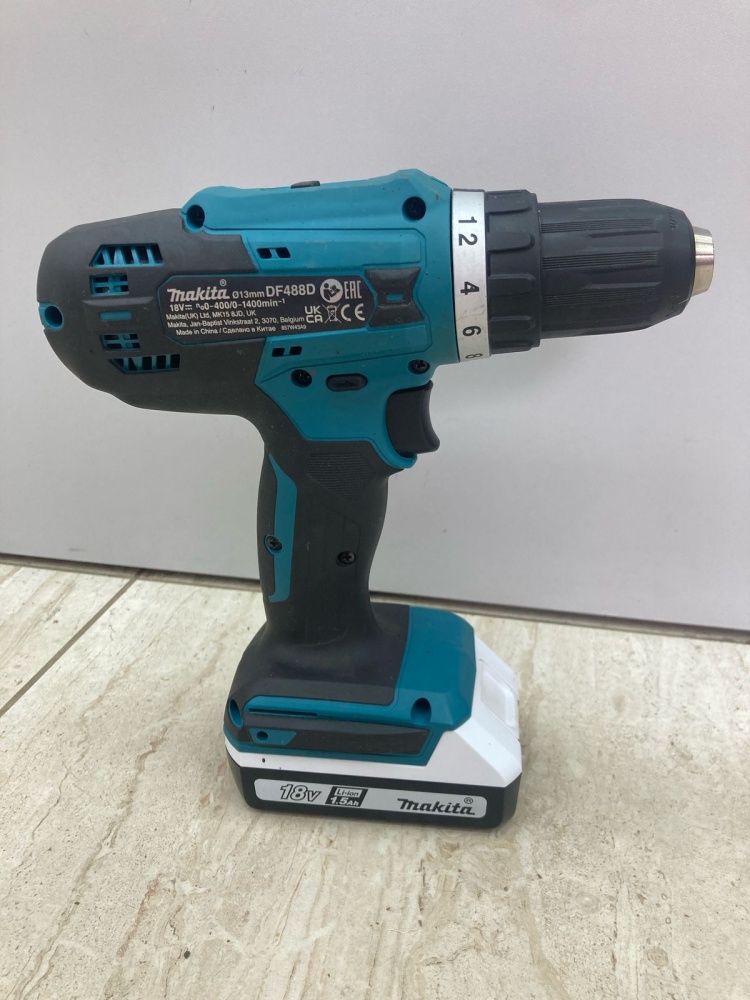 Шуруповерт Makita df488d