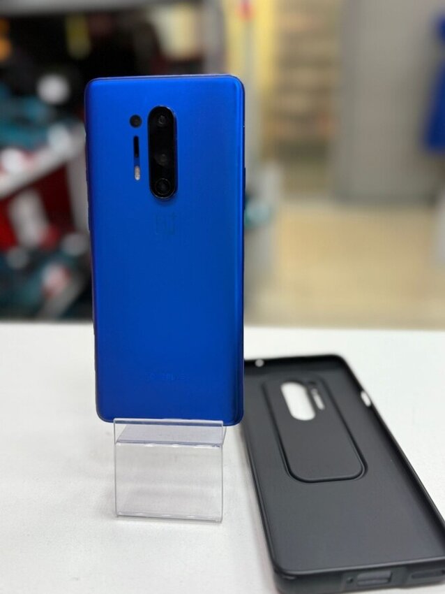 Смартфон OnePlus 8 Pro 12/256